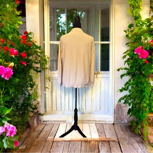 Loft Cardigan - Picture 2 of 7